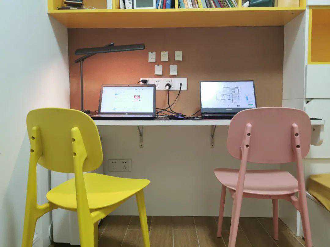 书桌设计的6个小细节！书桌这样设计，加班才不费力