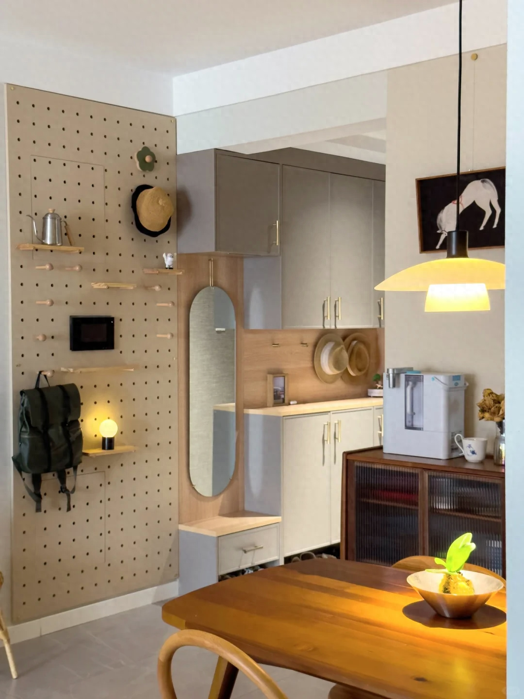 深圳夫妇“穷装”70㎡新房火了，全屋实木风，高级治愈，太实用了