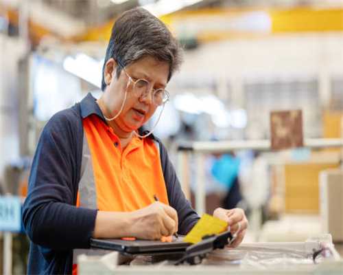 花费6175.08元后，我终于完成属于自己的电脑桌改造计划2.0