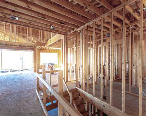 547户困境儿童拥有了自己的“小书桌”