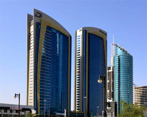 盛饰城建材家具中心周年庆典隆重举行