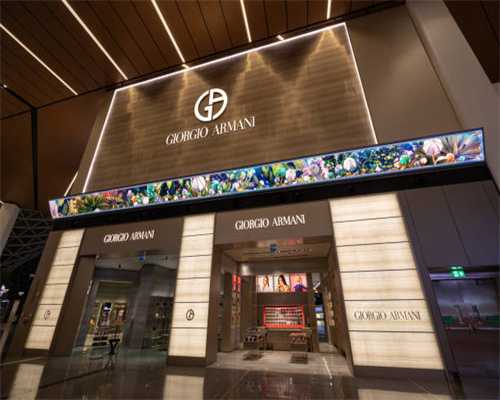 做全屋定制整体衣柜要注意些什么，定制衣柜如何选择生产厂家