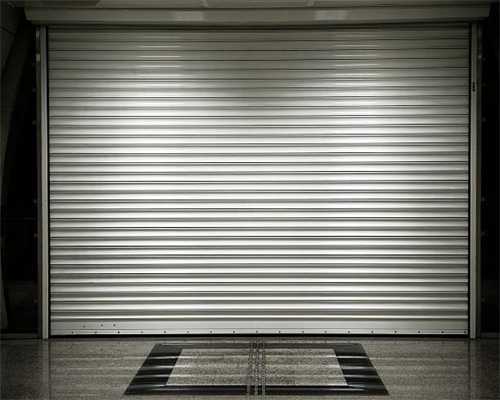 家庭装修选择原木护墙板的好处和优势介绍