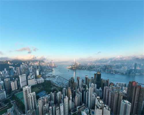 才发现：装金属衣柜就是找罪受，天天都得擦，加扇折叠门，好打扫