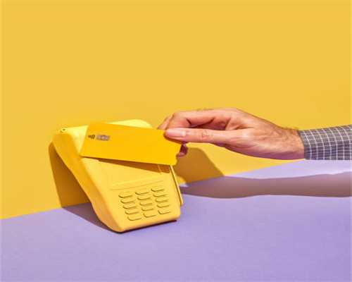 张爱玲如何写出《小团圆》的？