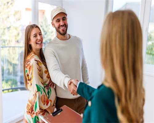 自己买木头请人打的原木家具，人工费要2万块，贵不贵？