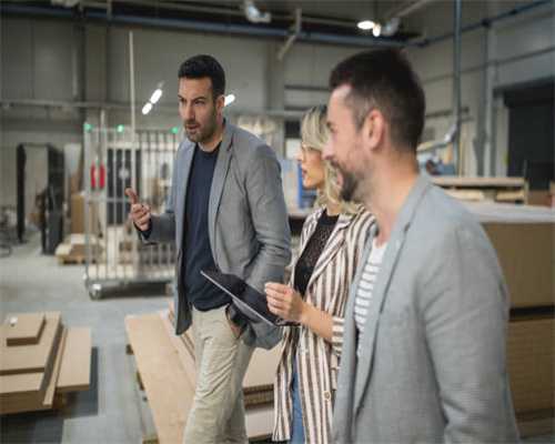 定制衣柜，建议控制好3个方面，不仅仅是耐用，更是为了环保